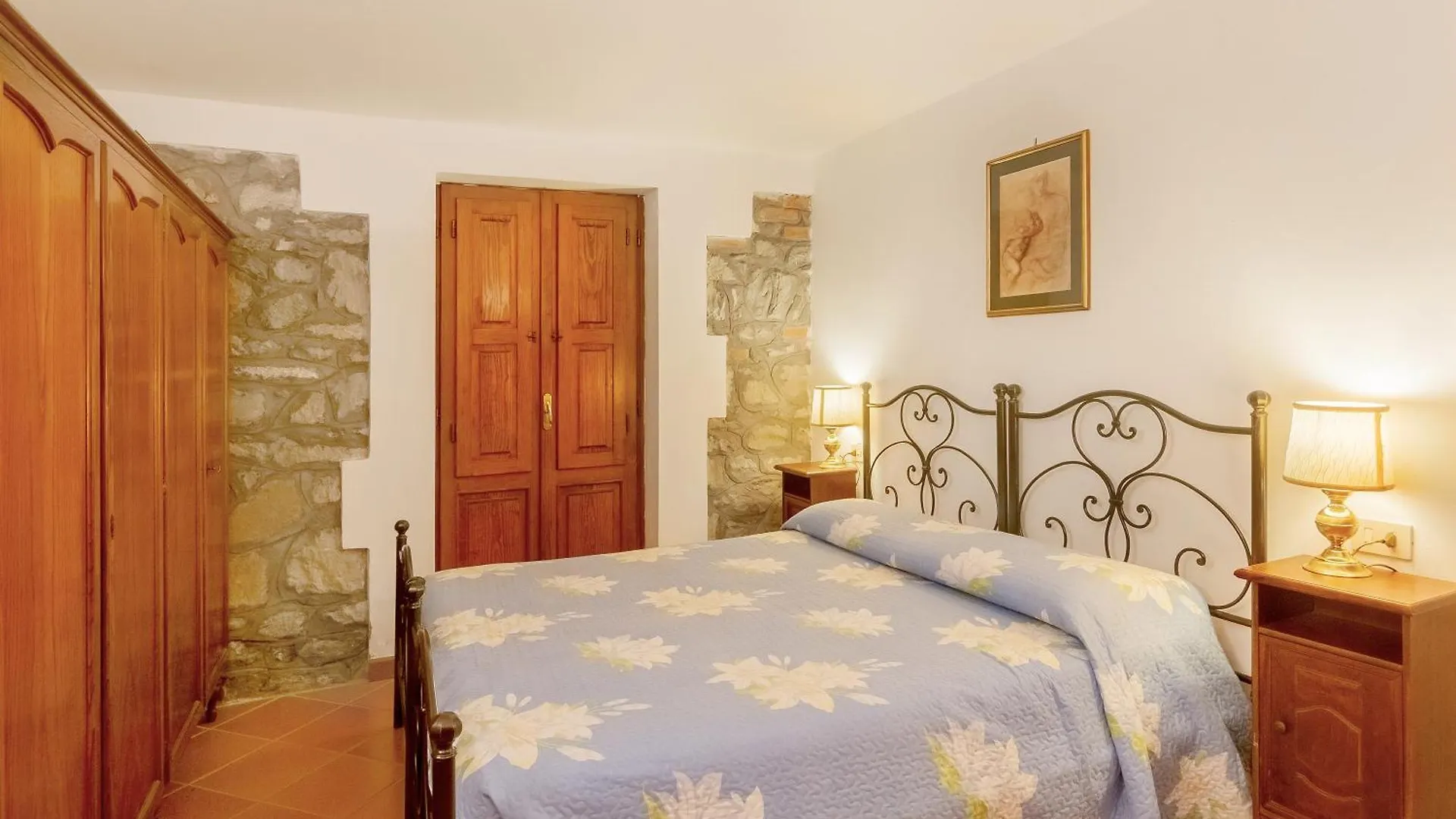 Farm stay Appartamento La Facciavista Pian Di Sco Italy